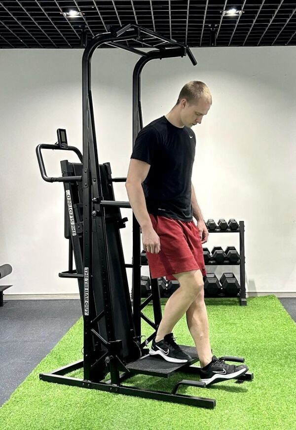 the-sledtred-reviews-tib-bar-guy