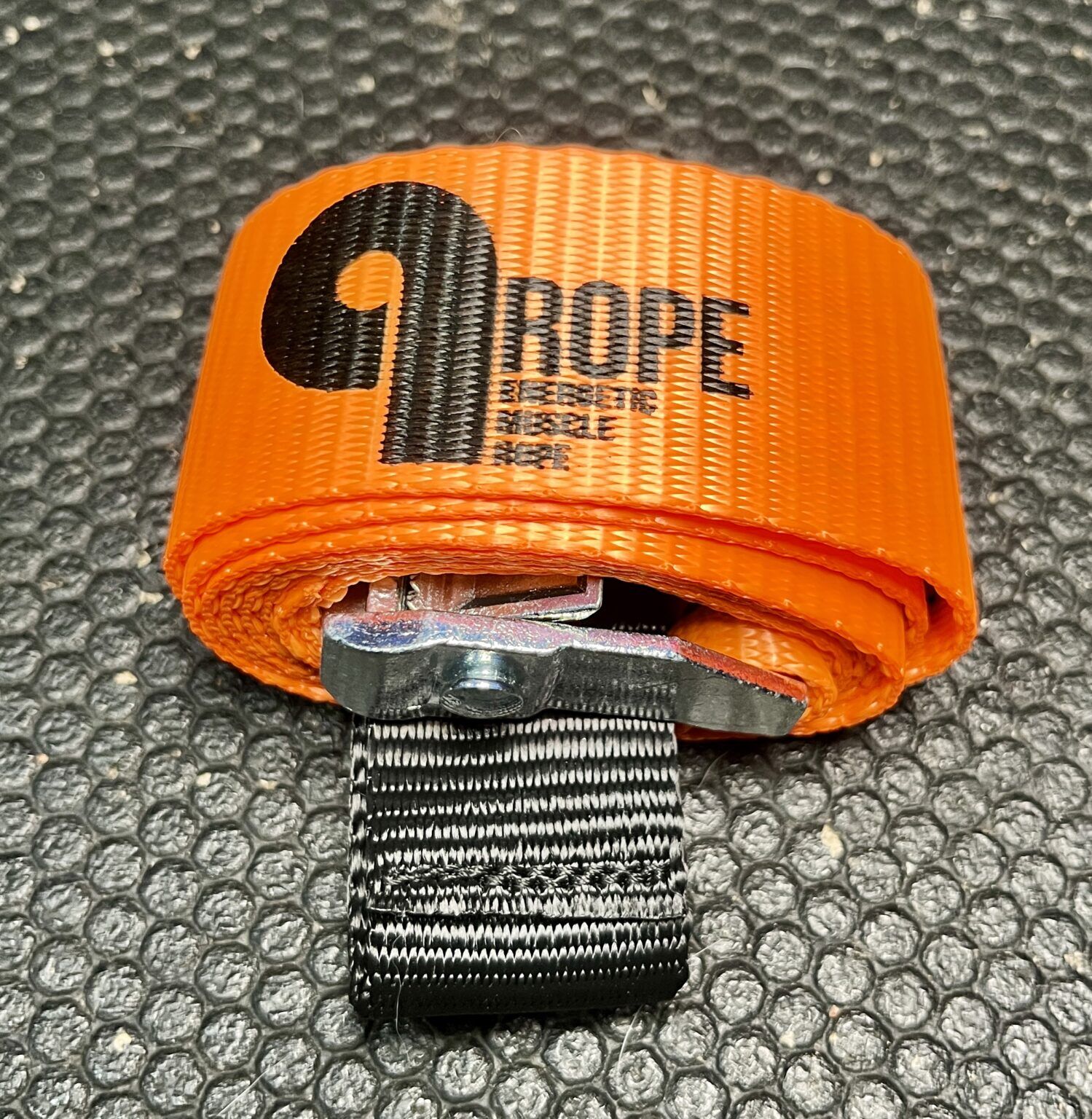 Endless Rope Trainer, Full-Body Workout Tool, 4m Premium Nylon Touw, Verstelbare Weerstand, Draagbaar Kabelpoeliesysteem, Gebruikt voor Grip, Armen, Rug, Lichaamscoördinatie Oefeningen Red